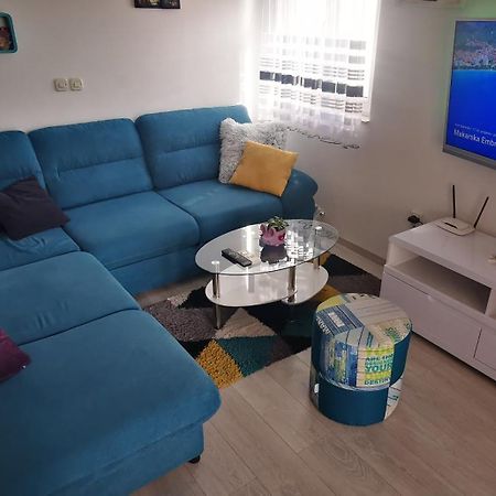 Apartment Dalmatia Макарска Экстерьер фото