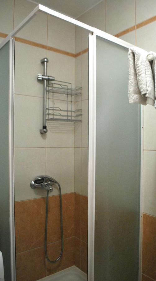 Apartment Dalmatia Макарска Экстерьер фото