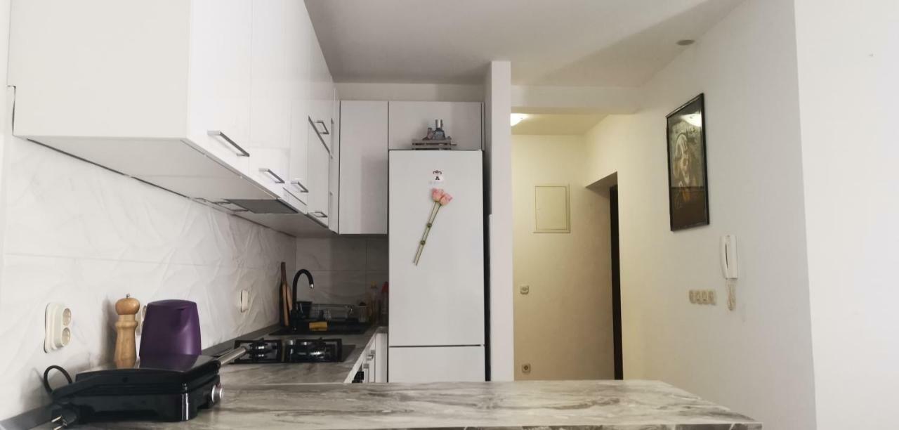 Apartment Dalmatia Макарска Экстерьер фото